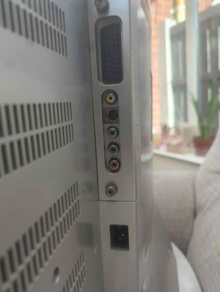 Photo of free Old akai T.V/ Monitor (Top valley NG5) #3