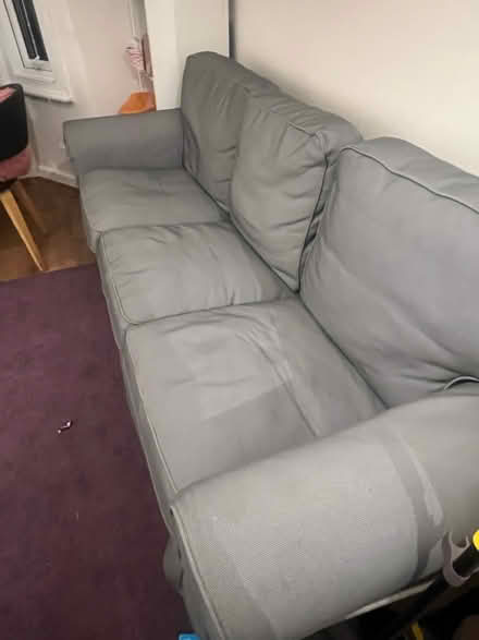 Photo of free Sofa (SW17) #1