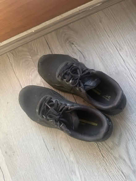 Photo of free Black reebok sneaker (Marston Green B33) #1