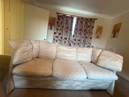 Photo of free 3 seater Sofa (Hertford SG14) #1