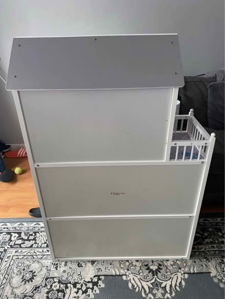 Photo of free Kids Sadie’s Dolls house (CR0) #4