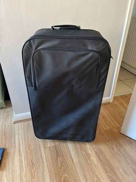 Photo of free Black suitcase (GL50) #1