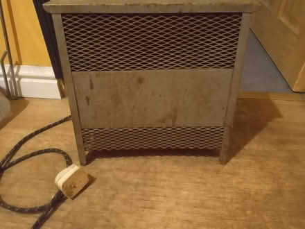Photo of free Old Electric Heater (Stopsley LU2) #1