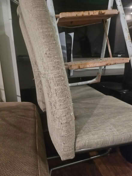 Photo of free Dineing table (TW3) #2