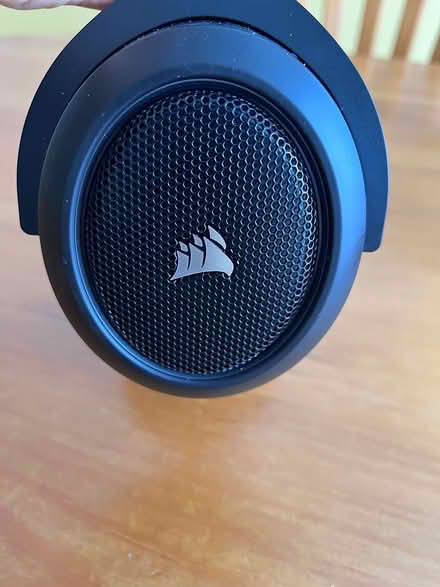 Photo of free HS70 Stereo Gaming Headset — Carbon (Chapel Hill South) #3