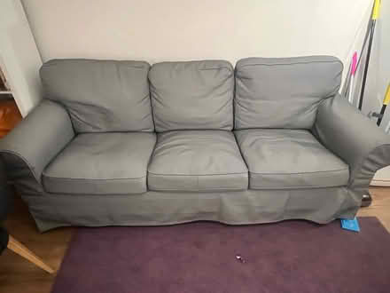 Photo of free Sofa (SW17) #2