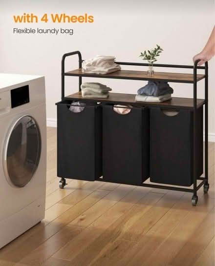 Photo of free Laundry hamper (Deptford SE8) #2