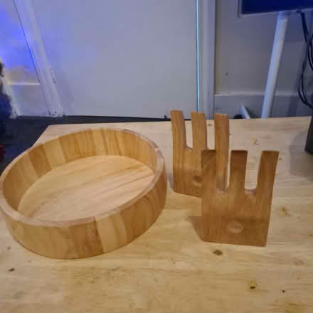 Photo of free Salad bowl - never used (TW7) #4