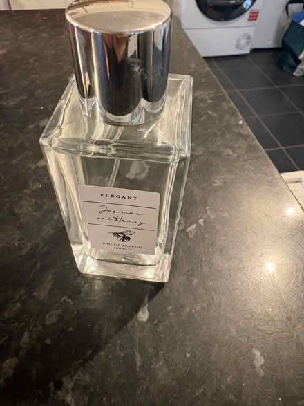 Photo of free Various perfumes (Gipton LS8) #2