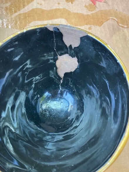 Photo of free Vietnamese gold lacquer bowl (Carmel valley Redwood City) #2