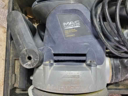 Photo of free Random Orbit Sander (CT3) #1