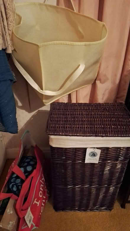 Photo of free Single bed (Belmont HA7) #3