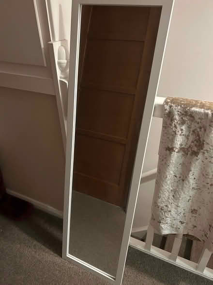 Photo of free White mirror (Leeds LS12) #1