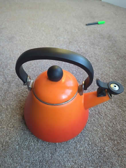 Photo of free Le Creuset kettle (Bare, LA4) #2