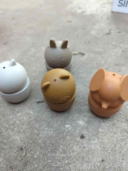 Photo of free Bath toys (Alphington) #3