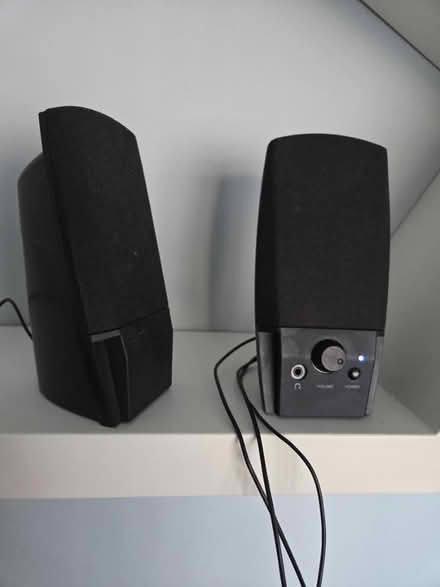 Photo of free Speakers for pc or laptop (Oakley HP18) #1