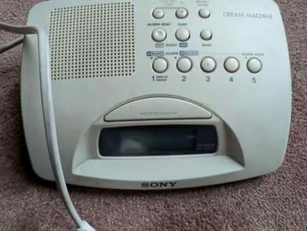 Photo of free Sony Radio Clock Alarm (Holland Park W11) #1