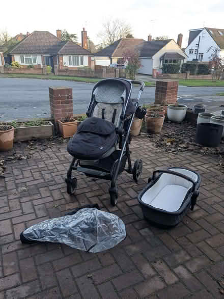 Photo of free Silver Cross pioneer pram travel system (Caversham RG4) #1