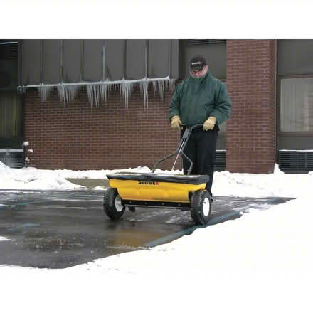 Photo of Salt spreader (Bloomington) #1