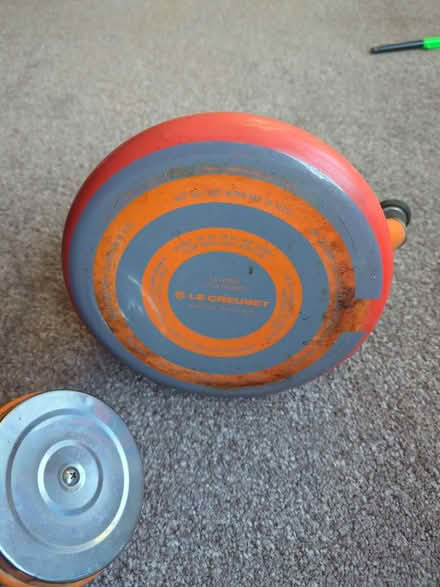 Photo of free Le Creuset kettle (Bare, LA4) #3