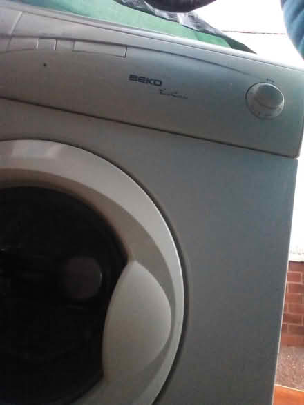 Photo of free Washing machine (Chesterfield S42) #1