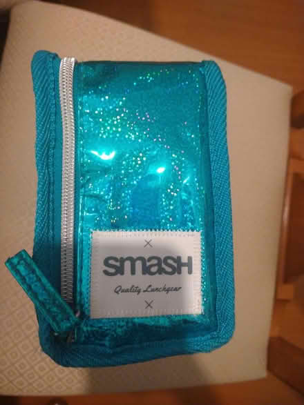 Photo of free Smash Metallic Blue Lunch Box (Croydon near Matalan) #2