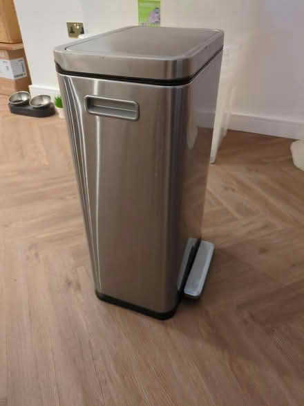 Photo of free Bin (Sevenoaks) #2