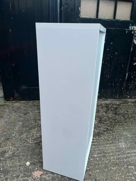 Photo of free White book case (W5) #2