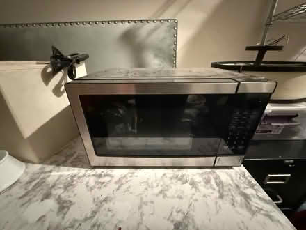 Photo of free Microwave (Country Estates Gilroy) #1