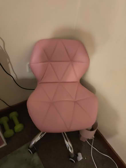 Photo of free Pink chair (Penrith CA11) #1