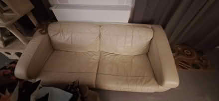 Photo of free Sofa (Finchley N2) #3