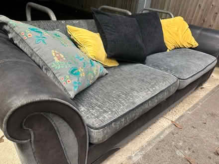 Photo of free to Collect-Sofa (Thetford IP24) #1