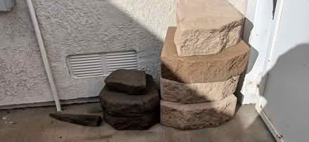 Photo of free Blocks (Washington and Vinyard) #1