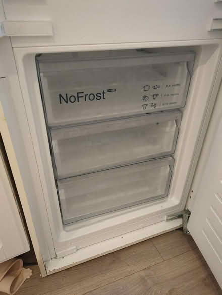 Photo of free Fridge freezer integrated Siemens (Sevenoaks) #3