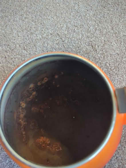 Photo of free Le Creuset kettle (Bare, LA4) #4