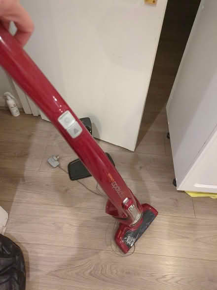 Photo of free Cordless vacuum cleaner (Sevenoaks) #4