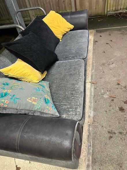 Photo of free to Collect-Sofa (Thetford IP24) #2