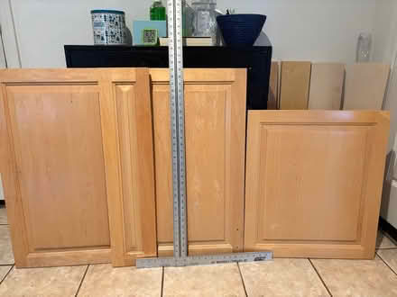 Photo of free Solid maple cabinet doors (4 pcs) (Longdown Rd, Cupertino) #1