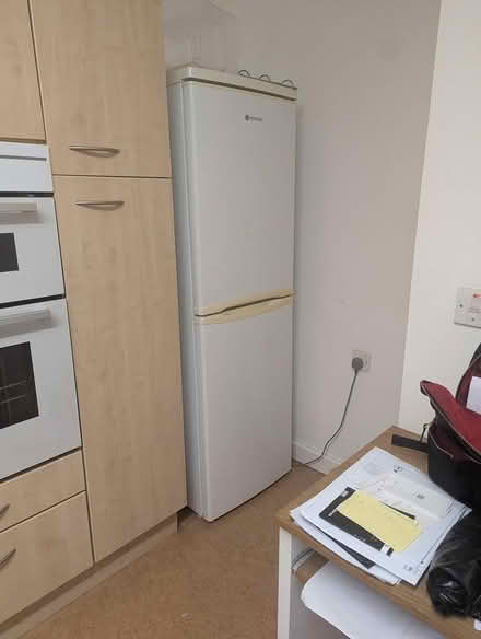 Photo of free Fridge freeze (SE25 6GH) #1