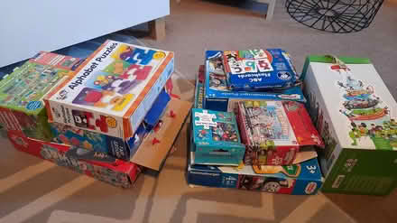 Photo of free Job lot puzzles for kids (Liversedge WF15) #1