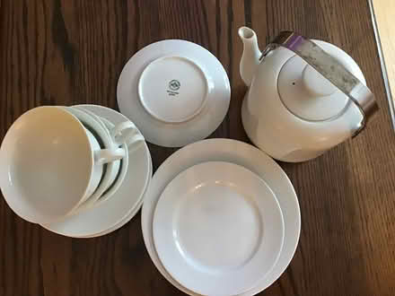 Photo of free Tea set (Conroy Rd & Walkley Rd) #1