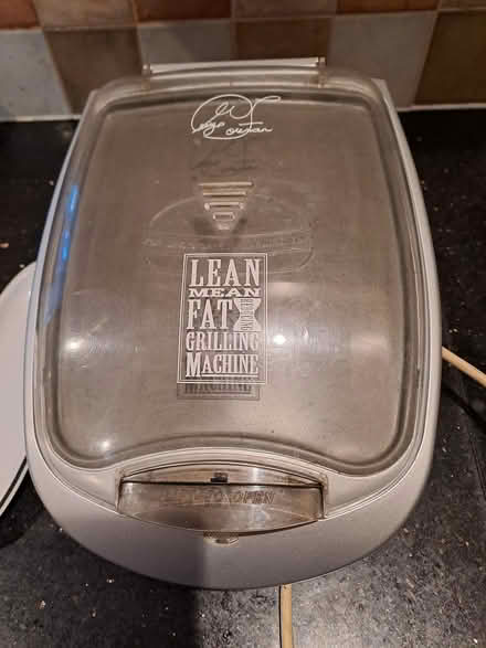Photo of free George Foreman grilling machine (Leigh Dawes Green RH2) #1