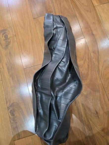 Photo of free Fine-Toned Birthing Pilates Ball (21 MHG SW20) #2