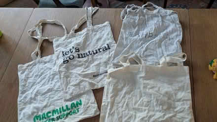 Photo of free 4 tote bags (NR2) #1
