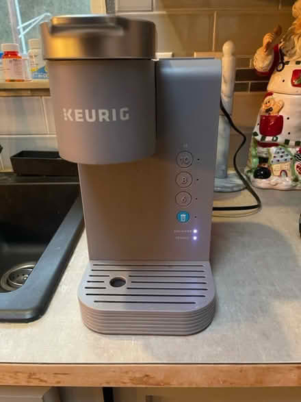 Photo of free Keurig Coffee dispenser POD style (Smokey point WA) #1