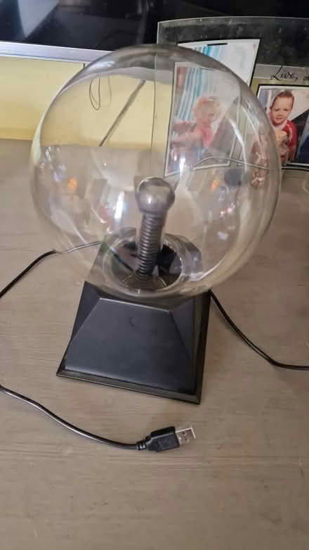 Photo of free Plasma ball (GL54) #1