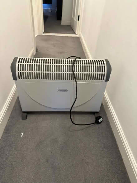 Photo of free Delonghi heater (Halstead CO9) #1