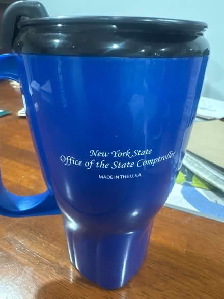 Photo of free Portable beverage mug (Stuyvesant Heights) #2
