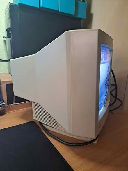 Photo of free 14 inch Dell CRT Monitor (Ipswich (IP3)) #2