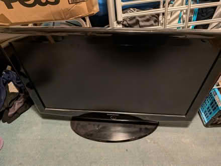 Photo of free Samsung 32inch TV (not smart) (Beeston Rylands NG9) #1